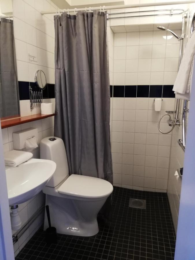 Vänersborg Strand Hotell מראה חיצוני תמונה