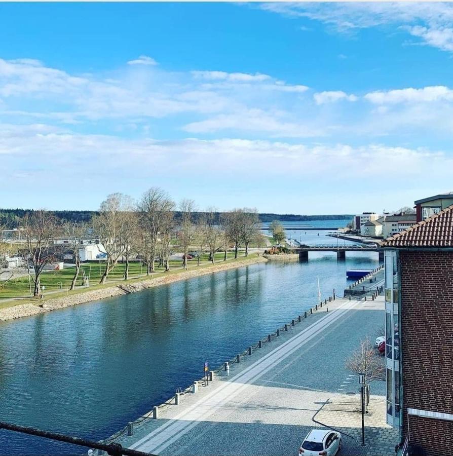 Vänersborg Strand Hotell מראה חיצוני תמונה