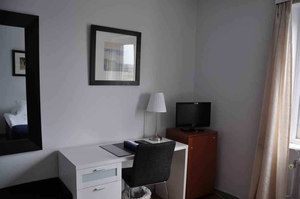 Vänersborg Strand Hotell מראה חיצוני תמונה